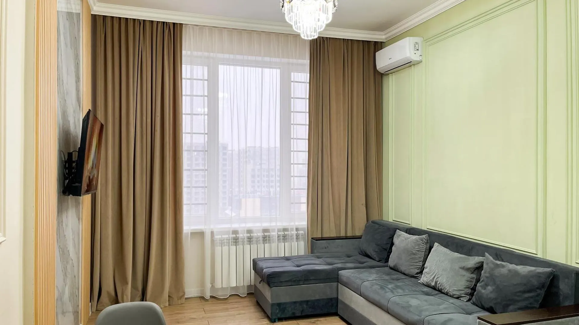 Apartment Уютная 3 Комнатная Квартира С Хорошим Ремонтом Almaty