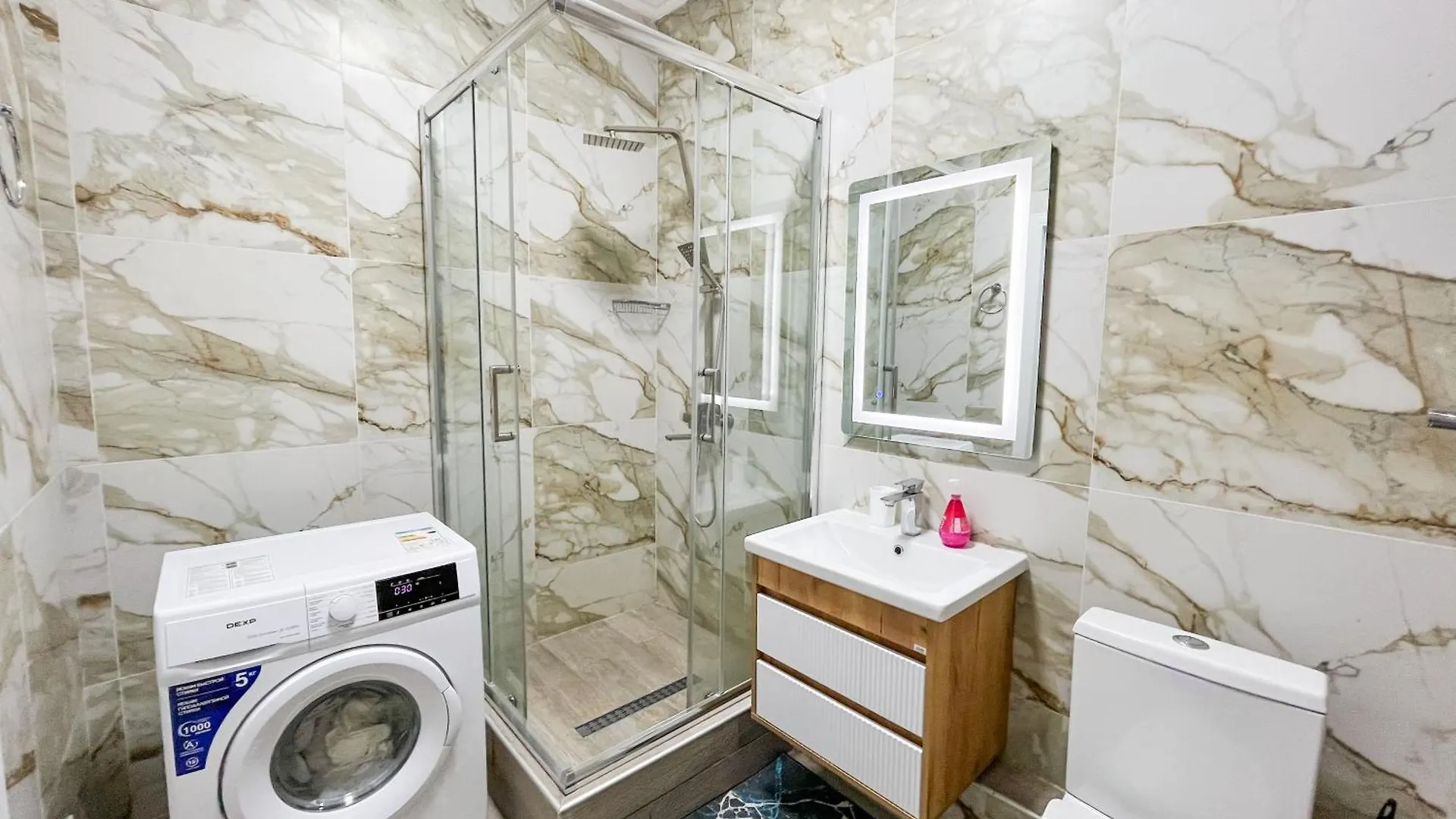 Apartment Уютная 3 Комнатная Квартира С Хорошим Ремонтом Almaty