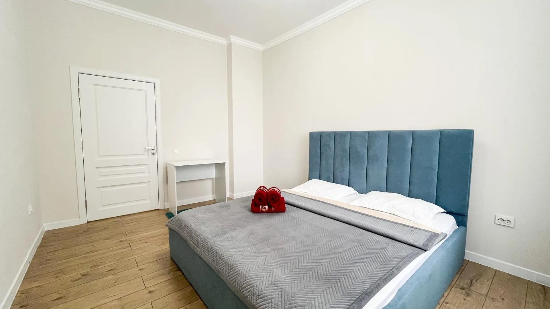 Apartment Уютная 3 Комнатная Квартира С Хорошим Ремонтом Almaty Kazakhstan